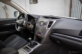 Subaru Legacy 2.0 D AB Classic - 20