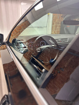 Škoda Superb 1.5 TSI ACT Live DSG - 20