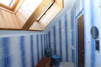 Kompletne zrekonštruovaný 5 izbový rodinný dom,pozemok 659m2 - 20