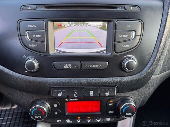 Kia Ceed SW 1.6CRDi 2017 136ps SK Auto Top stav - 20
