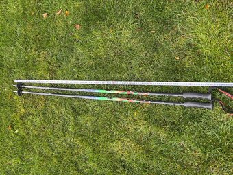 Lyže, palice, bicykle, nosič - 20