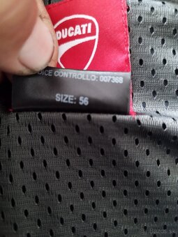 Ducati Monster 900 - 20