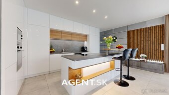 AGENT.SK | Predaj bungalovu s bazénom a záhradným domom, Dun - 20