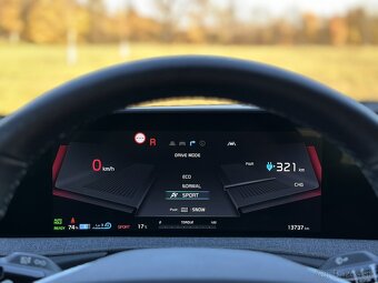 KIA EV6 Hatchback 167kw 77.4 kWh Automat 4x4 13737KM 2023 - 20