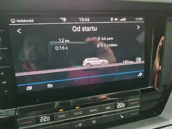 VW Touareg 3,0TDi 4x4 VZDUCH,  KŮŽE, Tažné , r.v.12/2020 DPH - 20