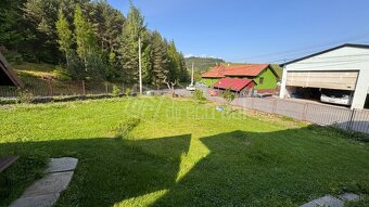 Rodinný dom s 2 bytovými jednotkami so slnečným pozemkom na - 20