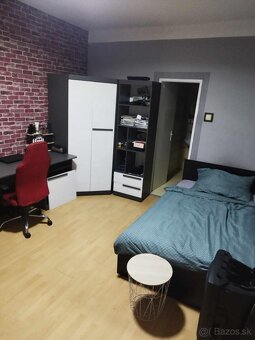 Rodinný dom v pokojnej lokalite v Slavošovciach. - 20