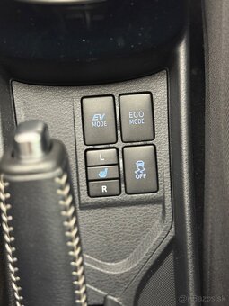 Toyota Yaris 1.5 HSD Hybrid Selection E-CVT - 20