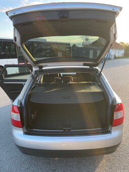 Predám Audi A4 B6 1.9 TDI 96kw.2003 6-rýchlostná prevodovka - 20