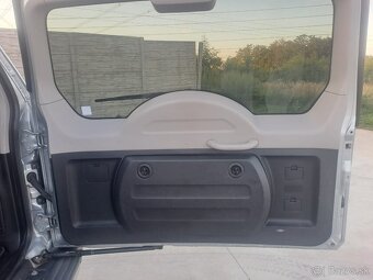 Predám Mitsubishi Pajero - 20