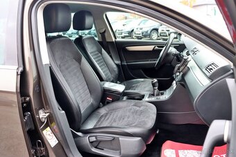 Volkswagen Passat Variant 2.0 TDI BMT Highline - 20