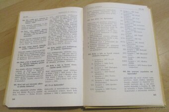 1000 otázok a odpovedí zo včelárstva - 20