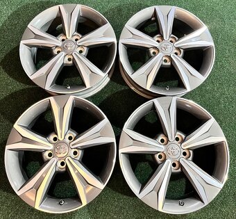 5x114,3 R17 Toyota C-HR - originál alu disky + senzor - TOP - 20