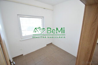 TO - predaj komerčnej budovy 105-15-ROCHE - 20