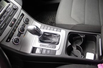 Volkswagen Passat Variant - 20