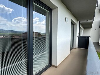 2 izbový byt s balkónom v novostavbe, 55m2 - PRENÁJOM - 20