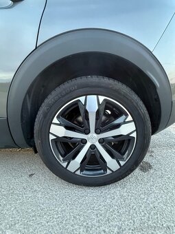 Peugeot 3008  – výborný stav , ako nové - 20
