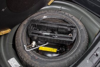 Volkswagen Golf 6 Variant 1.6 TDI Highline 4-Motion - 20