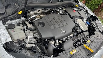 Mercedes GLA 200d 4MATIC Dph Záruka Veľká výbava - 20