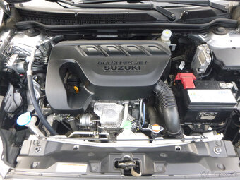 Suzuki Sx4 Scross 1,4T automat 2019 v záruke - 20