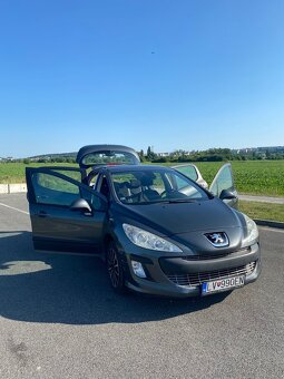 Peugeot 308 1,6HDi r. 2010 - 20