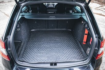 Škoda Octavia Combi 2.0 TDI RS 4x4 DSG /aj na splátky/ - 20