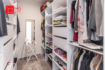 Úchvatná novostavba na predaj 5 km od NZ - 20