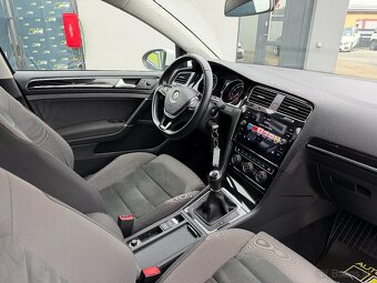 Volkswagen Golf Variant 2.0 TDI Highline - 20