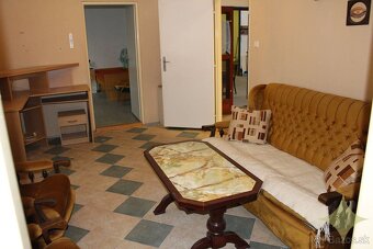 REZERVOVANÉ - Predaj sklad, kancelária, garáž, 2 izb. byt, z - 20