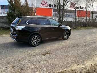 Mitsubishi Outlander 2.2 DI-D Intense+ A/T - 20