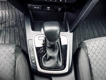 Kia Ceed SW 1.5 T-GDi Silver A/T - 20