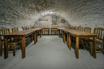 Rodinný dom v centre Levoče, po rekonštrukcii - 20
