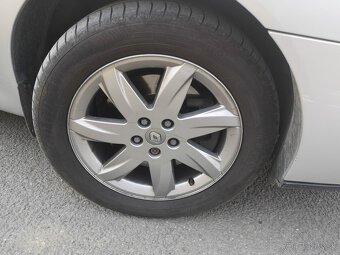 Renault Espace 2,0 dCi 110KW 7 míst - 20