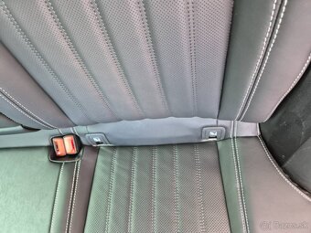 Predám  Škoda Superb Combi 2.0 TDI SCR Style 4x4 DSG - 20