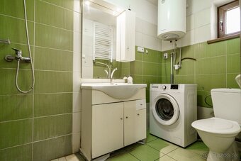 Exkluzívny predaj rodinného domu v obci Jelšovce, okres NR - 20