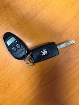 Peugeot 407 SW 2.0 HDi Executive FAP A/T Automat - 20