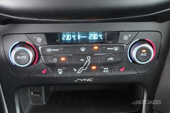 Ford Focus Combi 1,0 ECOBOOST 74 kW - 20