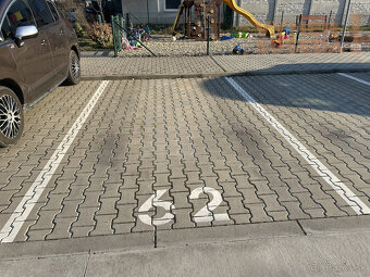VYMEŇ SUSEDA - Prenájom 2 izb. slnečného bytu s balkónom, p - 20