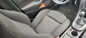 Opel Astra 2.0 CDTI  Cosmo - Sports Tourer, červená farba - 20