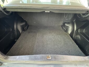 Mercedes-Benz 200 124 - 20