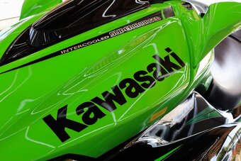 Kawasaki Ultra 260 LX - 20