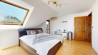 Prievoz - 6izb. RD s bazénom a vnútornou garážou - 20