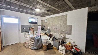 Predaj 4 izbový rodinný dom novostavba 864 m2 s pozemkom Bud - 20