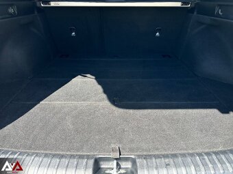 Kia Ceed SW 1.6 CRDi A/T Gold, Pôvodný lak, Navi, SR - 20