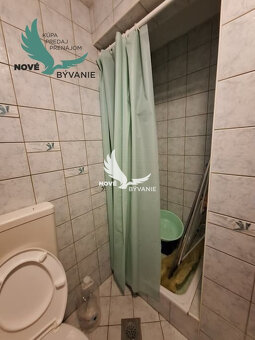 Na predaj dom v druhej rade od mora s výhľadom na more, len  - 20
