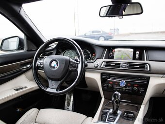 BMW Rad 7 750i xDrive A/T - 20
