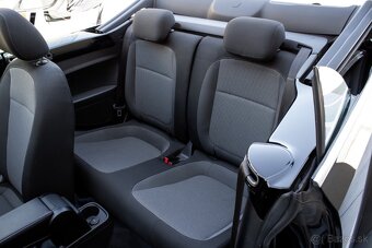 Volkswagen Beetle Cabrio 1.6 TDI Design - 20