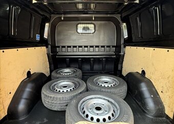 Ford Transit 2,0 TDCI 96kW,LONG,LED,6MÍST nafta manuál 96 kw - 20