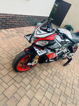 Aprilia Tuono V4 1100 Factory 2016 - 20