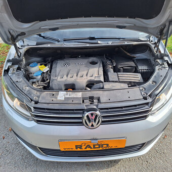 Volkswagen Touran 2.0 TDI DSG 7 miestne - AJ NA SPLÁTKY - 20